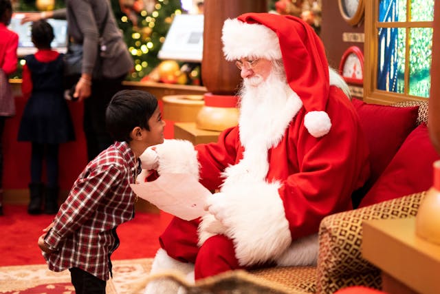 Places to meet Father Christmas in Bath
