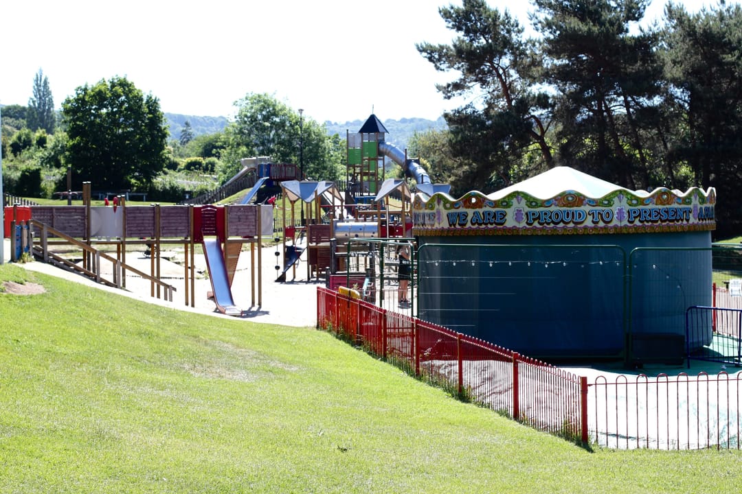 Royal Victoria Park - image 1