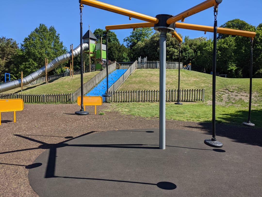 Victoria Park Playground - image 1