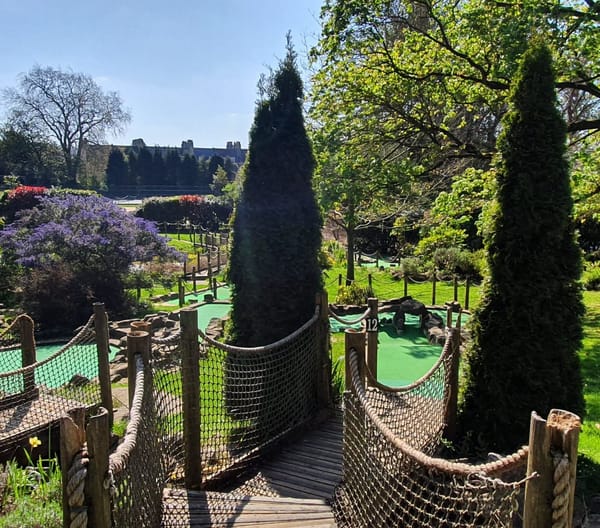 Crazy Golf Bath