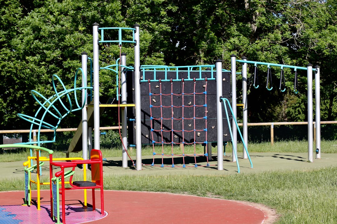 Alexandra Park Playground - image 3